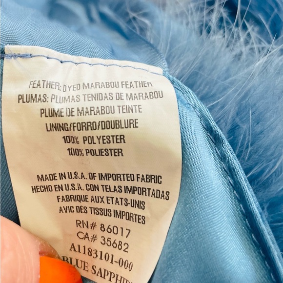 BEBE NWOT DYED MARABOU FEATHER BLUE SHAWL SCARF - Picture 6 of 12